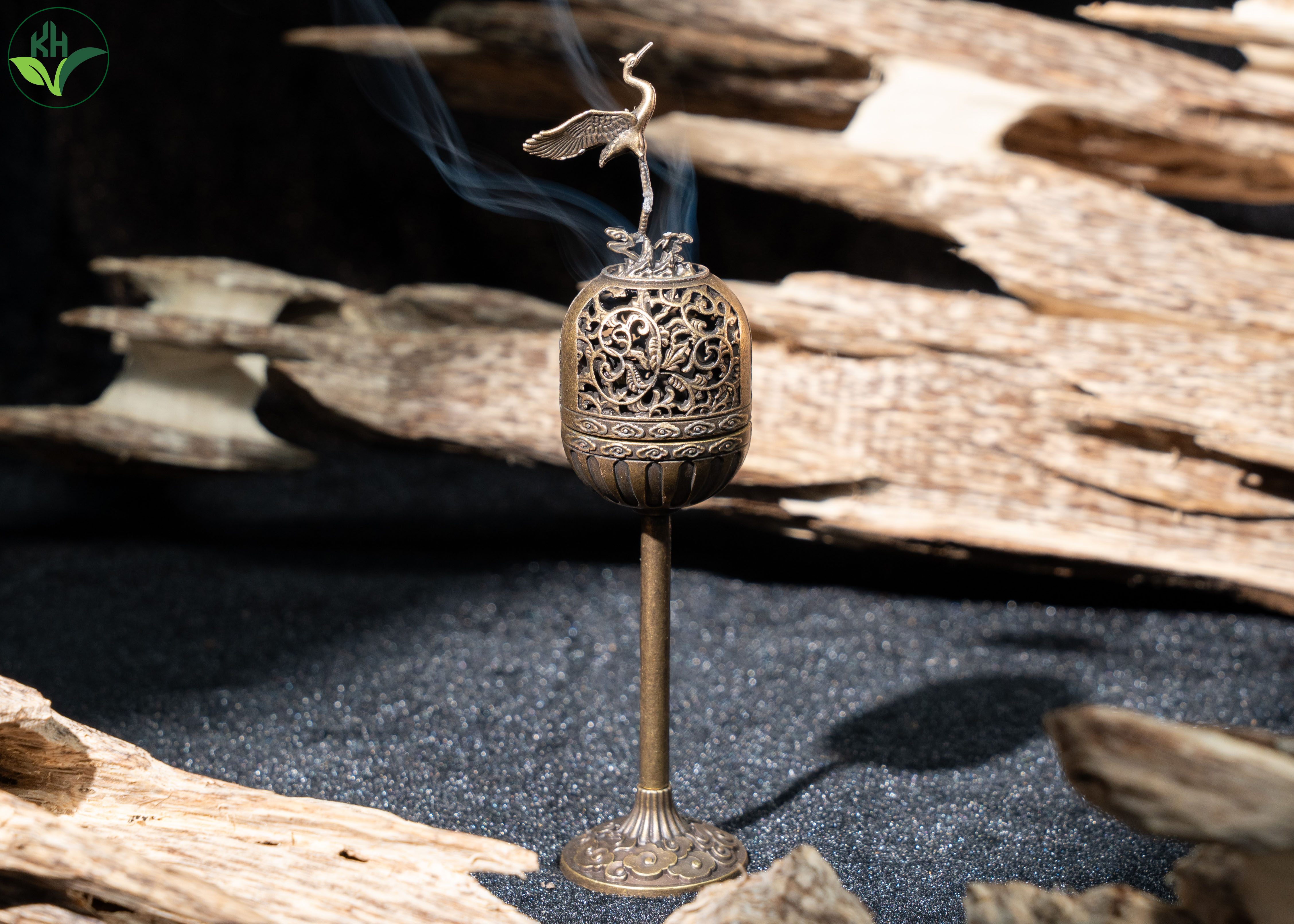 Lư xông trầm cao cấp chạm khắc tinh xảo