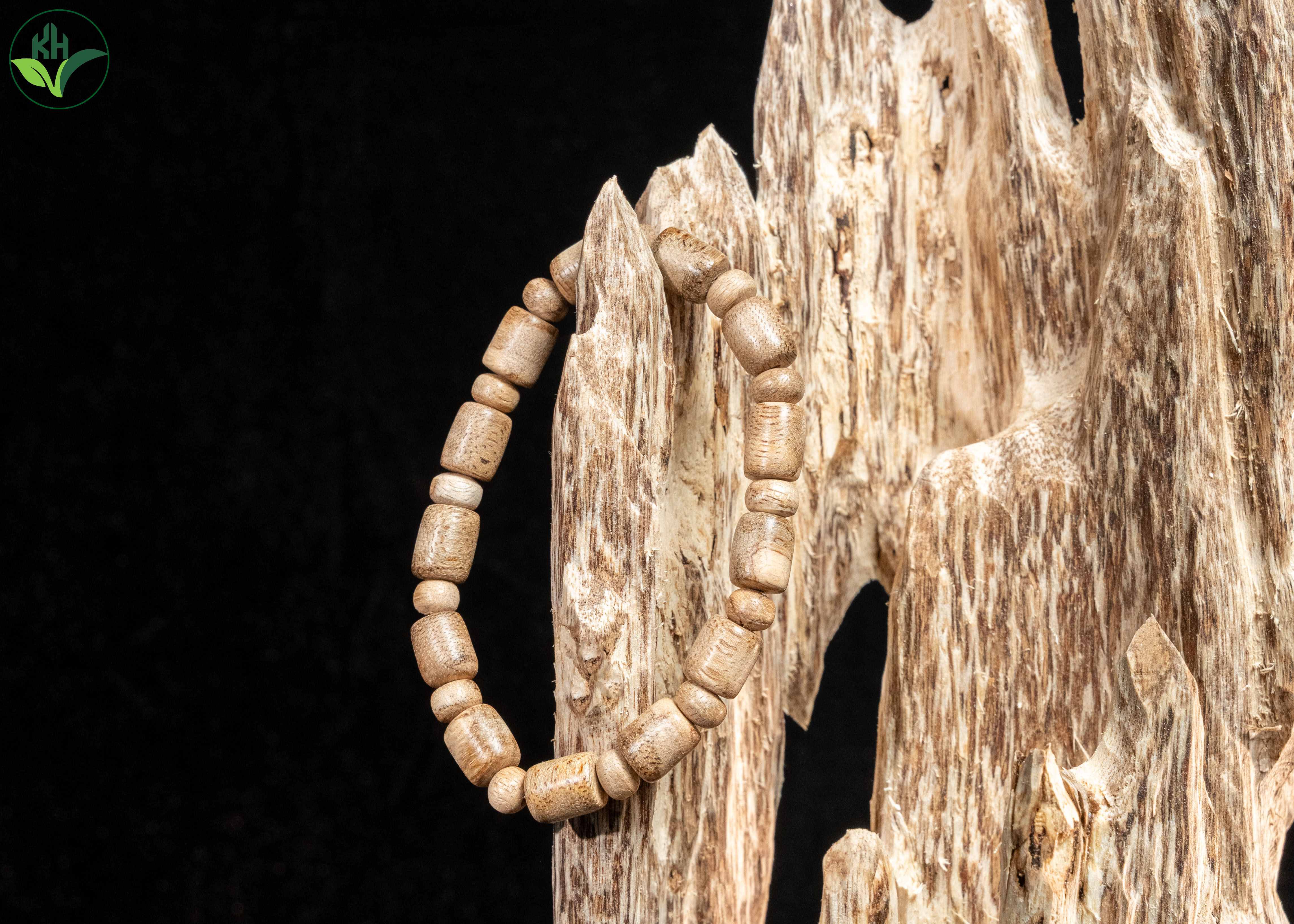 Vòng trầm trụ phối hạt (6li)